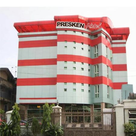 Presken Hotel At International Airport Road Ikeja Extérieur photo